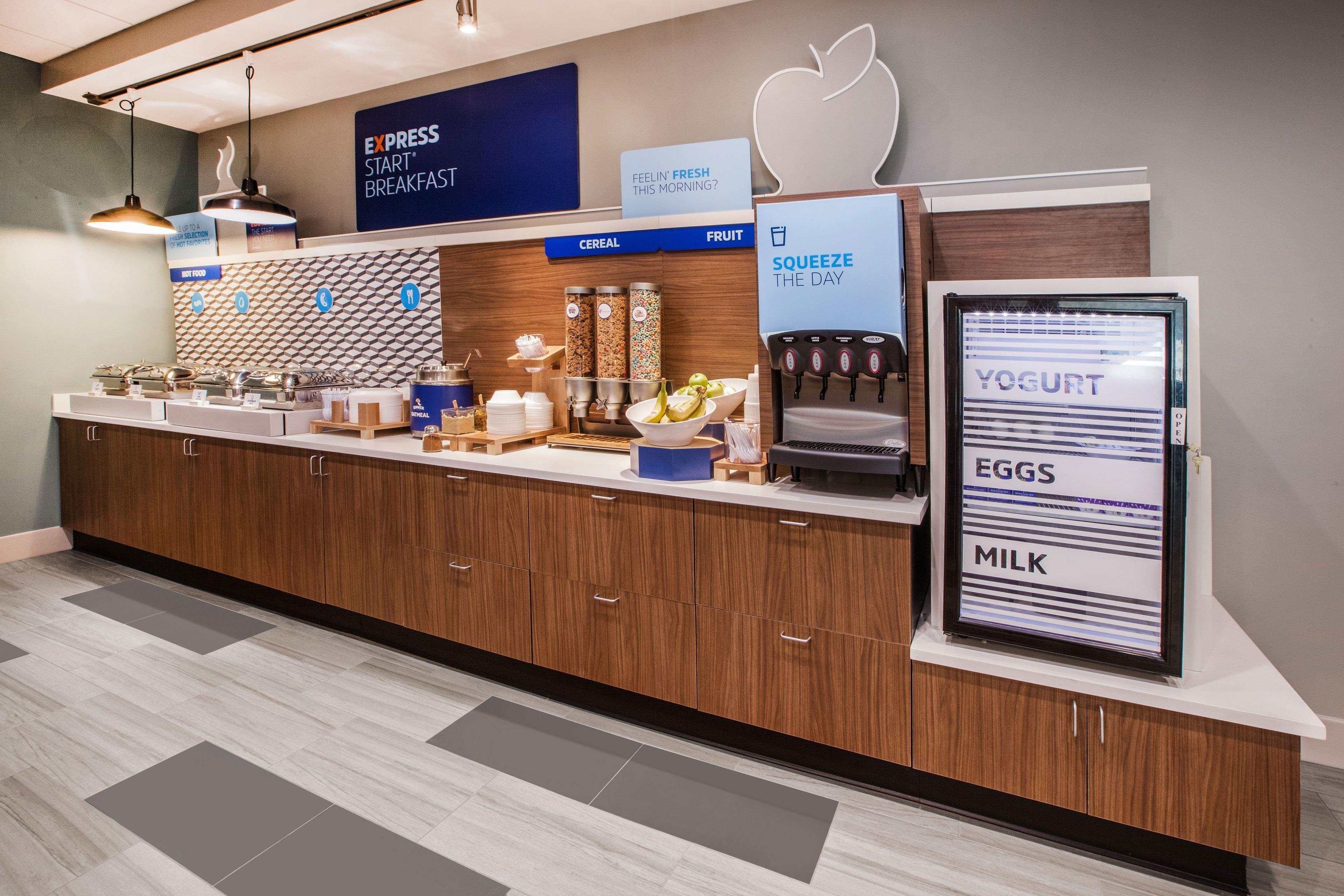 Holiday Inn Express & Suites Cleveland/Westlake By Ihg Ngoại thất bức ảnh