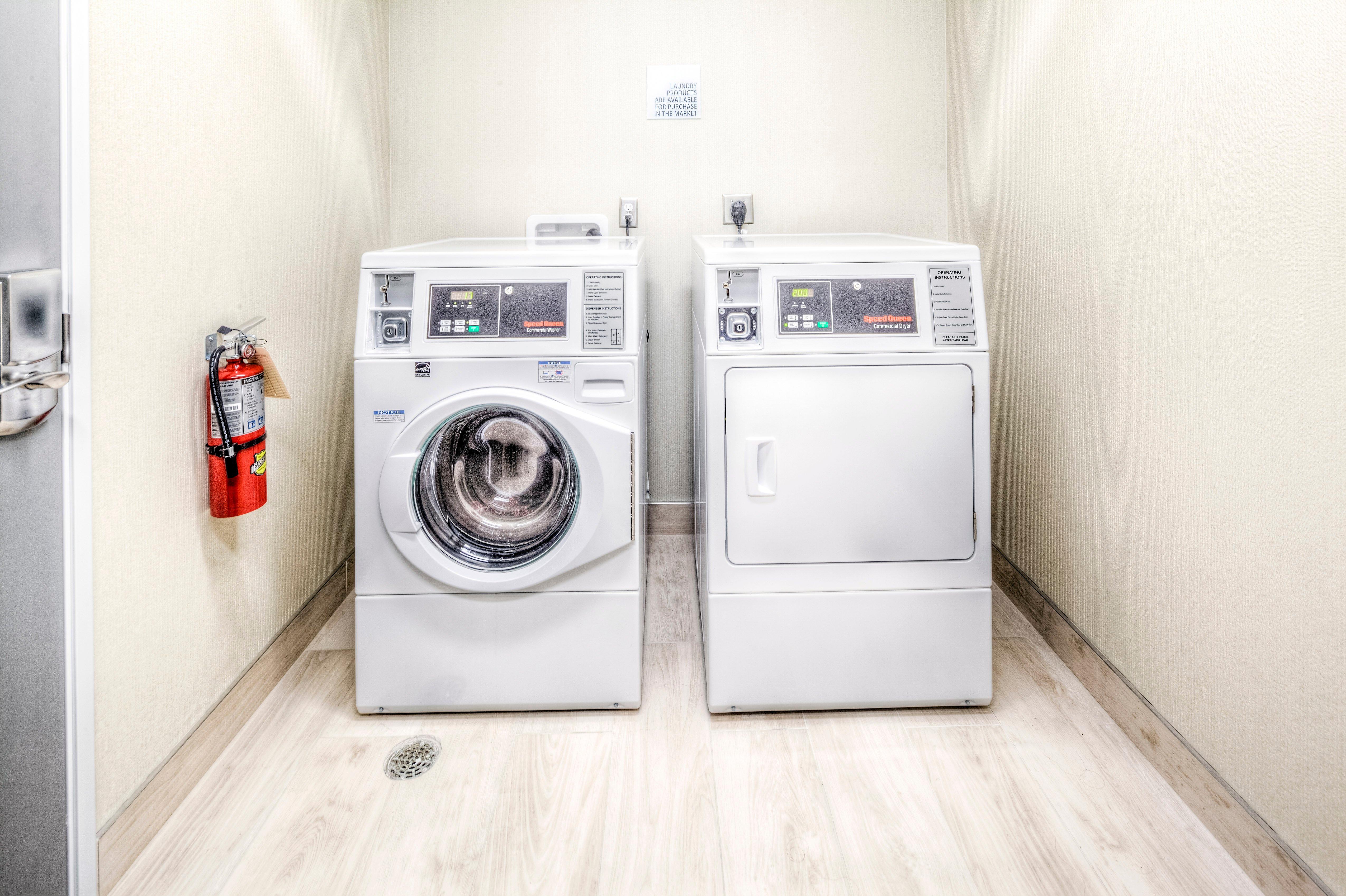 Holiday Inn Express & Suites Cleveland/Westlake By Ihg Ngoại thất bức ảnh