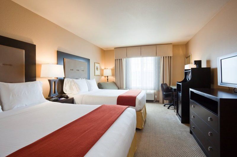 Holiday Inn Express & Suites Cleveland/Westlake By Ihg Ngoại thất bức ảnh
